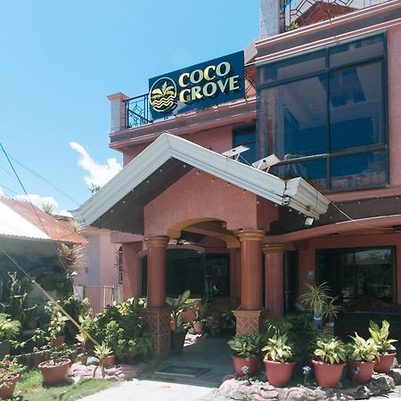 Reddoorz At Coco Grove Tourist Inn بنغلاو المظهر الخارجي الصورة