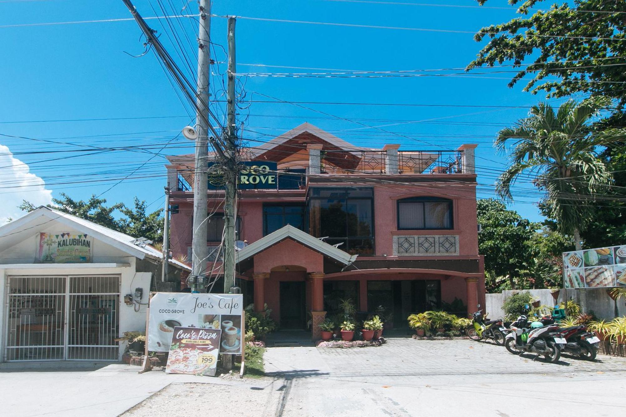 Reddoorz At Coco Grove Tourist Inn بنغلاو المظهر الخارجي الصورة