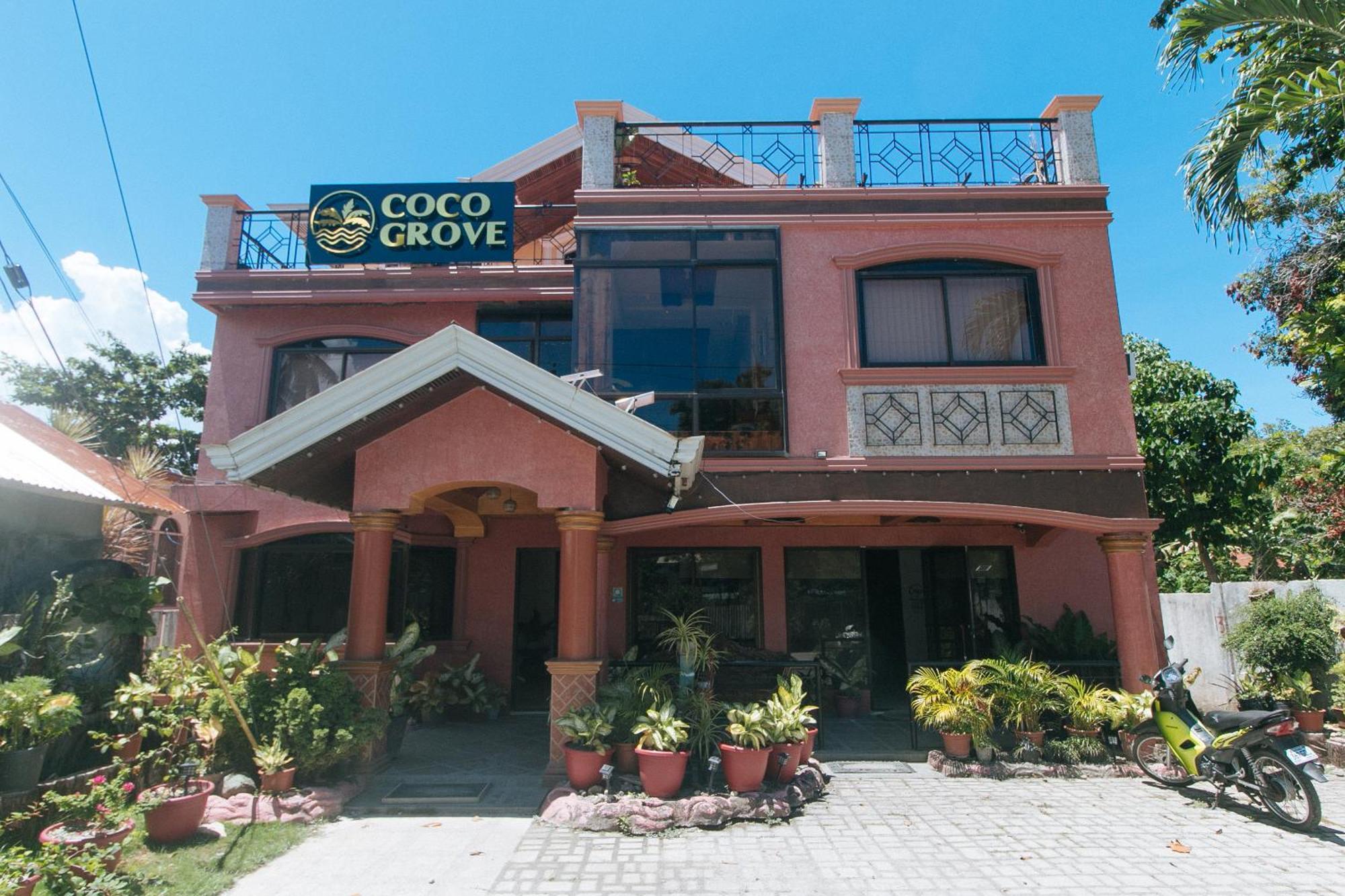 Reddoorz At Coco Grove Tourist Inn بنغلاو المظهر الخارجي الصورة